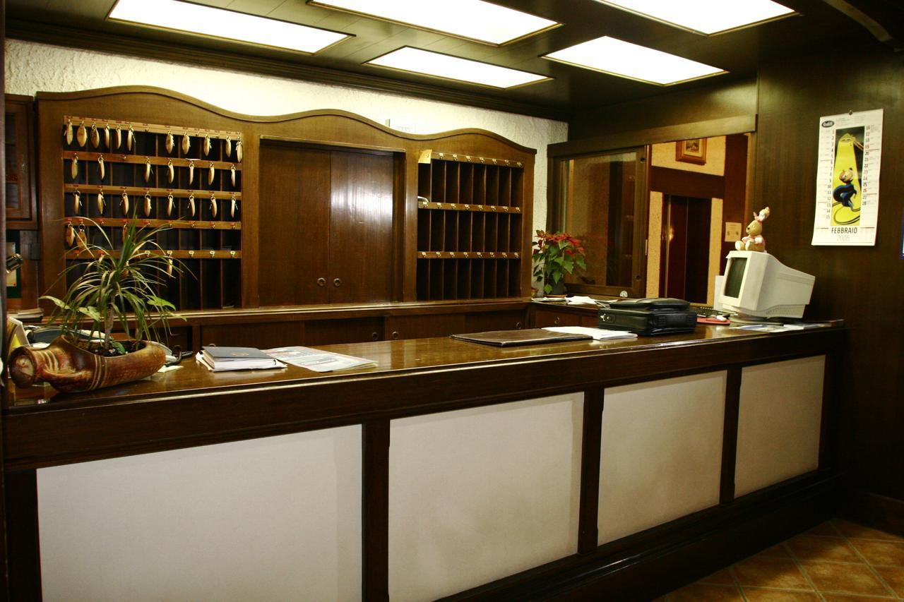 Hotel Galassia Прато-Невозо Екстер'єр фото