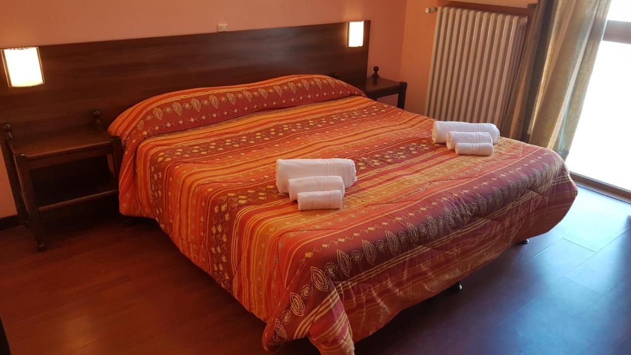 Hotel Galassia Прато-Невозо Екстер'єр фото